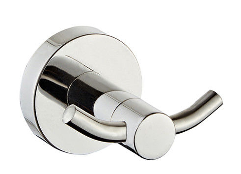 Wandmontiertes Badezimmer Zubehör SUS304 Doppelkleider Haken poliertes Chrom klssical rundes Design OEM ODM