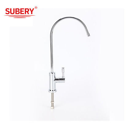 Platz sparen Beckenmischer Wasserhahn 2pcs Einlass Schlauch heißes und kaltes Wasserhahn