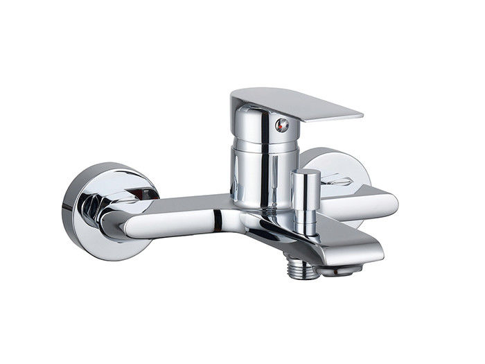 Einhebelbad oder Dusche Mischer Bad Chrom Messing Wasserhahn kaltes und heißes Wasser modernes OEM entworfen